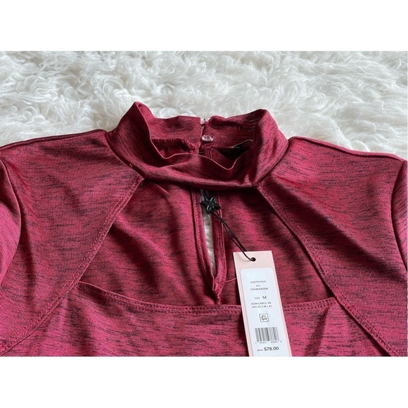 BCBG Women’s Size Medium Fuchsia Cut Out Top NWT $78. - Picture 8 of 10